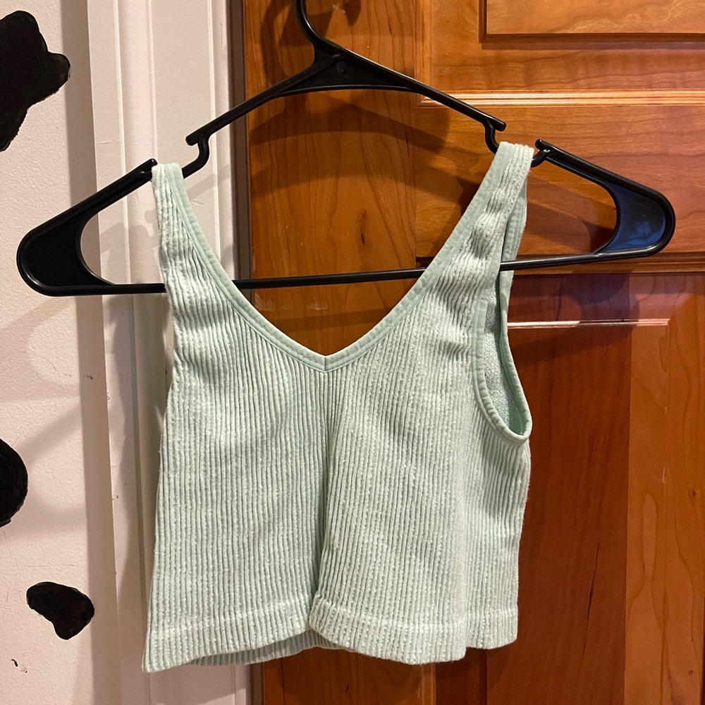 Urban outfitters tank tops